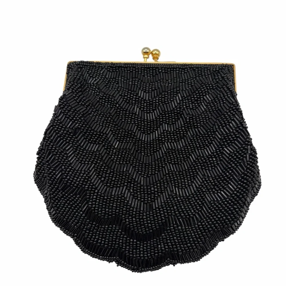 VINTAGE BLACK BEADED EVENING BAG — ART DECO STYLE CLUTCH W/ GOLD KISS LOCK CLAM